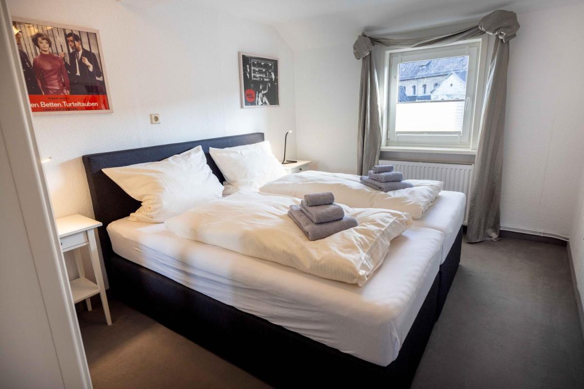 Ferienwohnung \"Kino\" - Housity