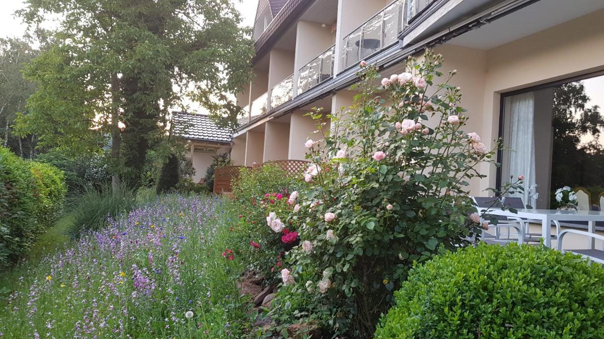 Landhotel Maarheide - Housity