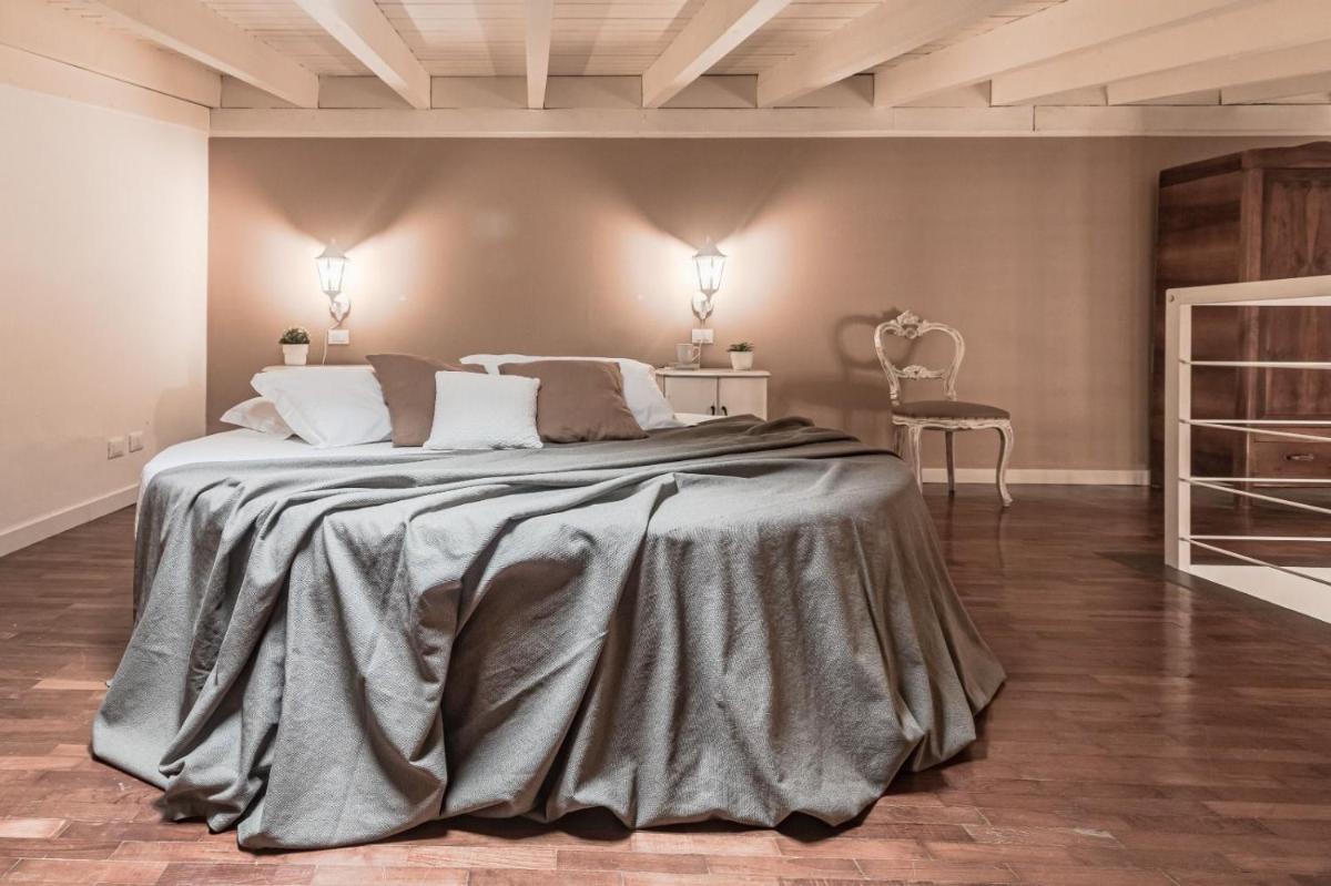 Thea - Centro Storico - Housity