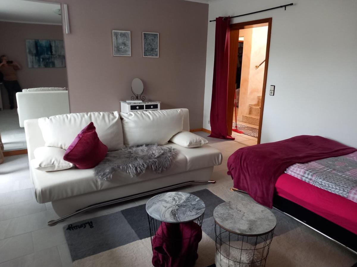 FEWO Mariposa - Housity