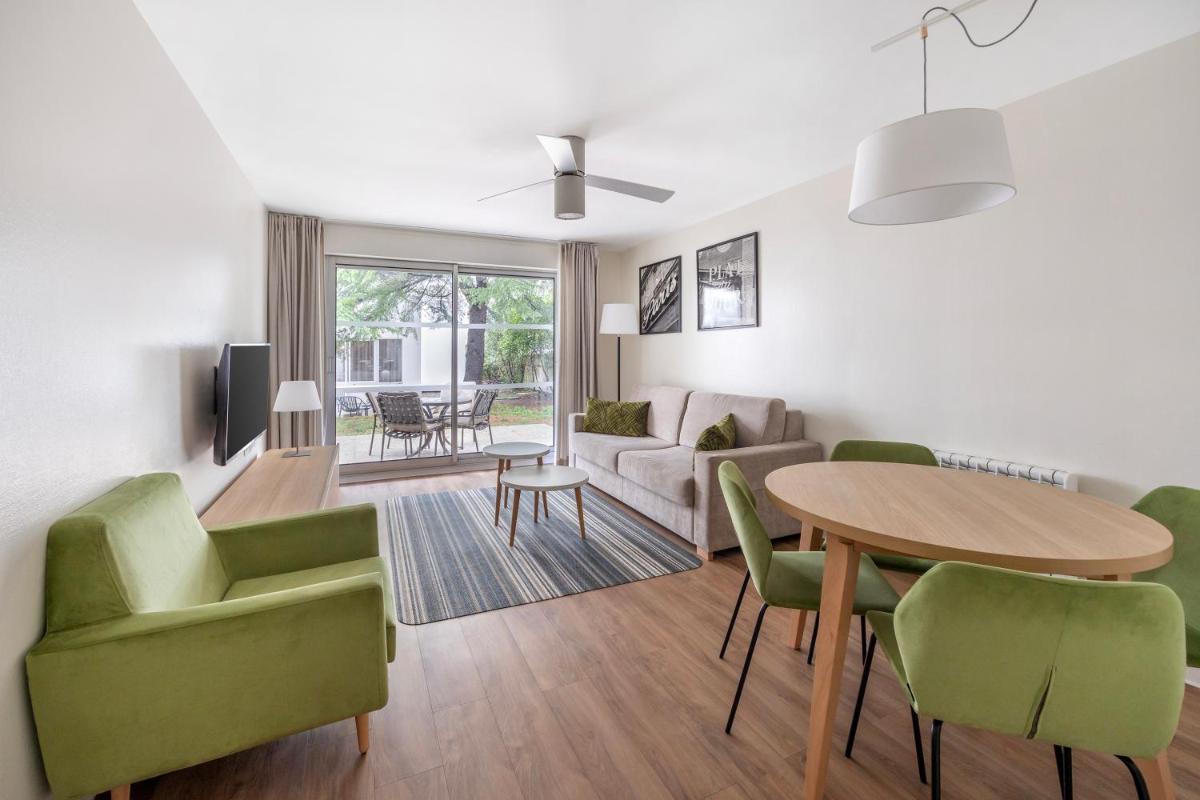 Royal Regency Paris Vincennes - Housity