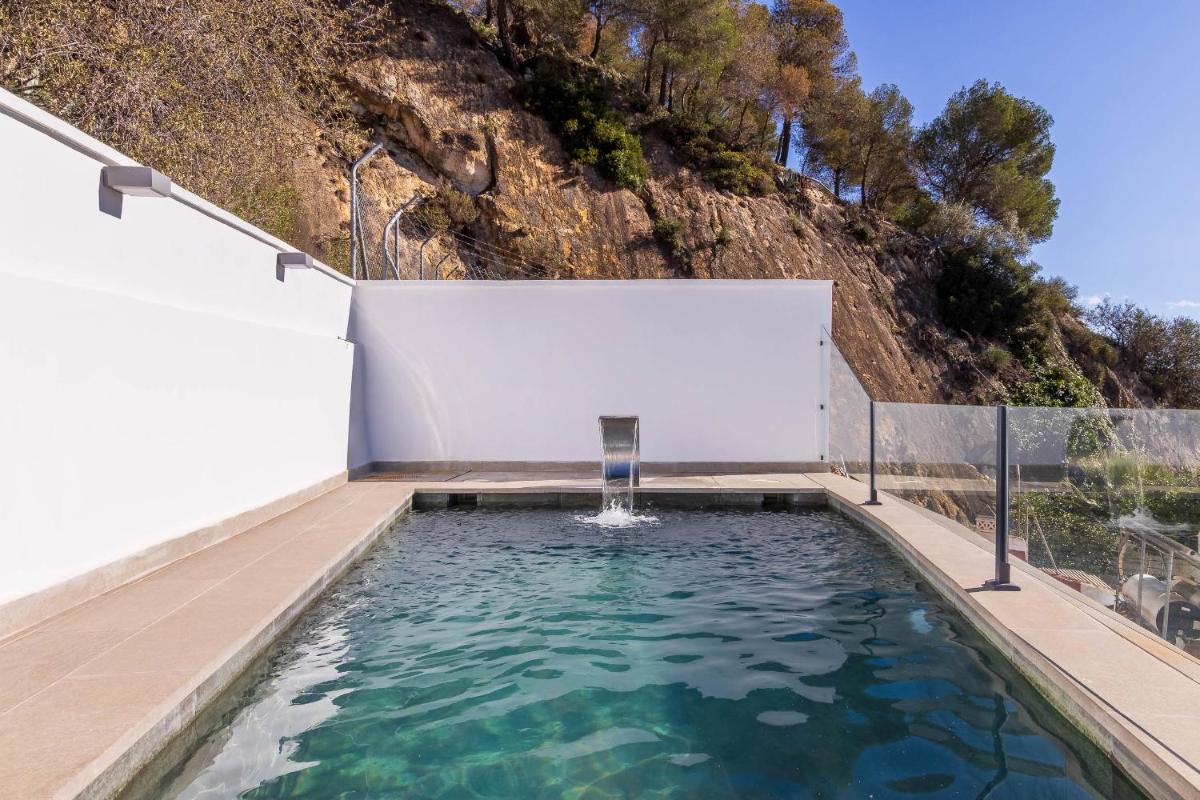 CASA BANDERAS SPA & Gestión CAMINITO DEL REY - Housity