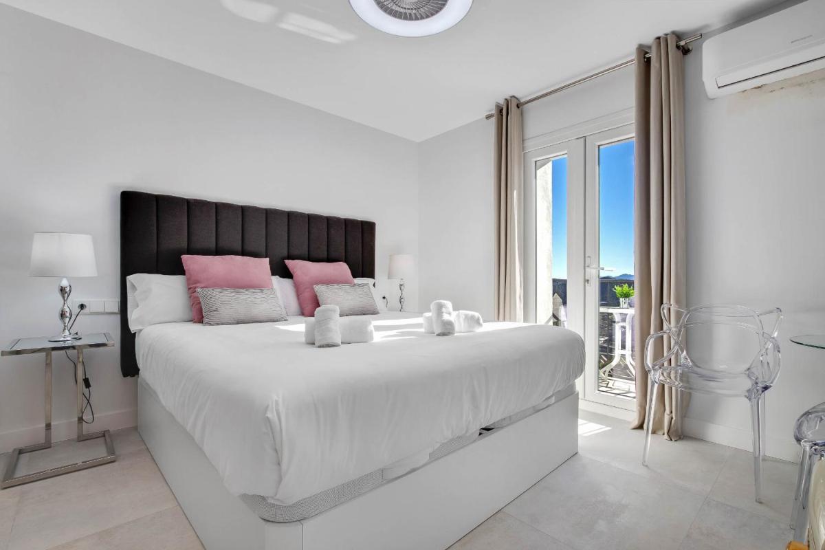 CASA BANDERAS SPA & Gestión CAMINITO DEL REY - Housity