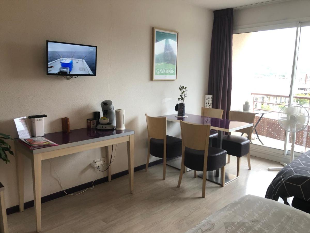 Family Saint Vincent 4 pers gare lourdes wifi - Housity