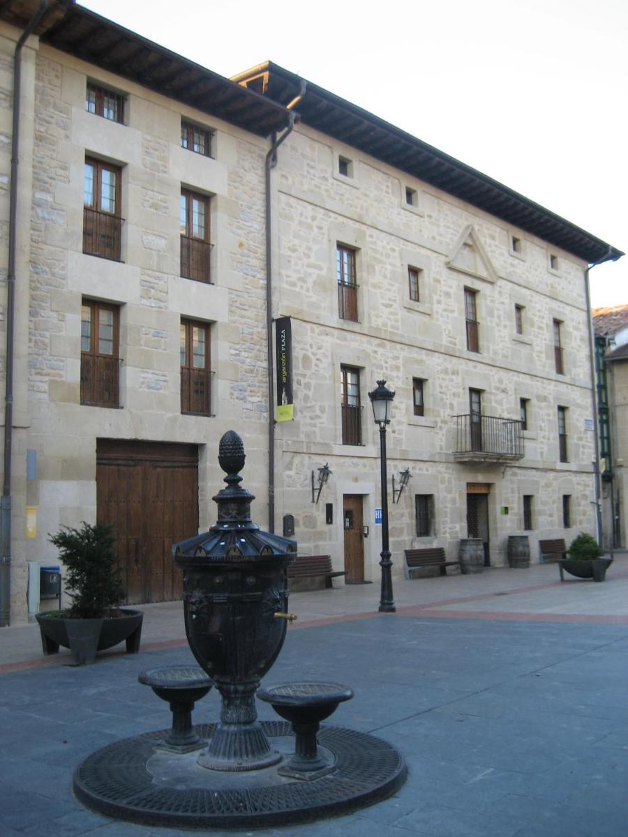 Arganzón Plaza - Housity