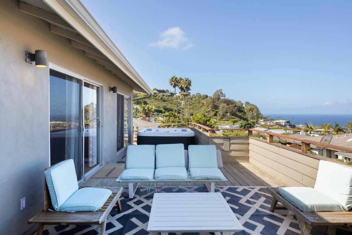 Parasol by AvantStay Hilltop Ocean View Escape w Large Patio Shuffleboard - Housity