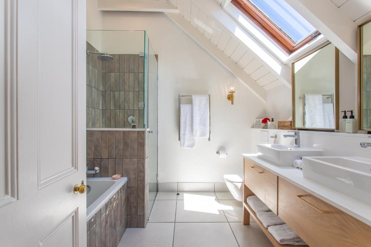 Auberge Clermont - Housity