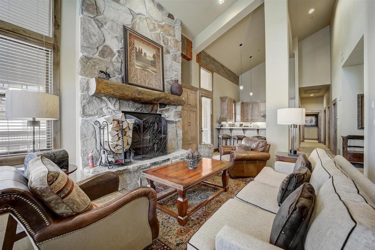 Mont Cervin 33 by AvantStay Luxury Ski in Ski out home in Park City - Housity