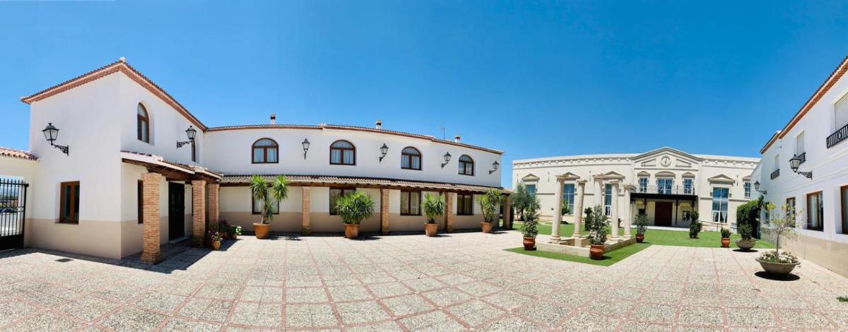 Hotel Restaurante Paneque - Housity