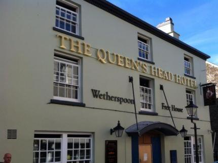 The Queen's Head Wetherspoon - Housity