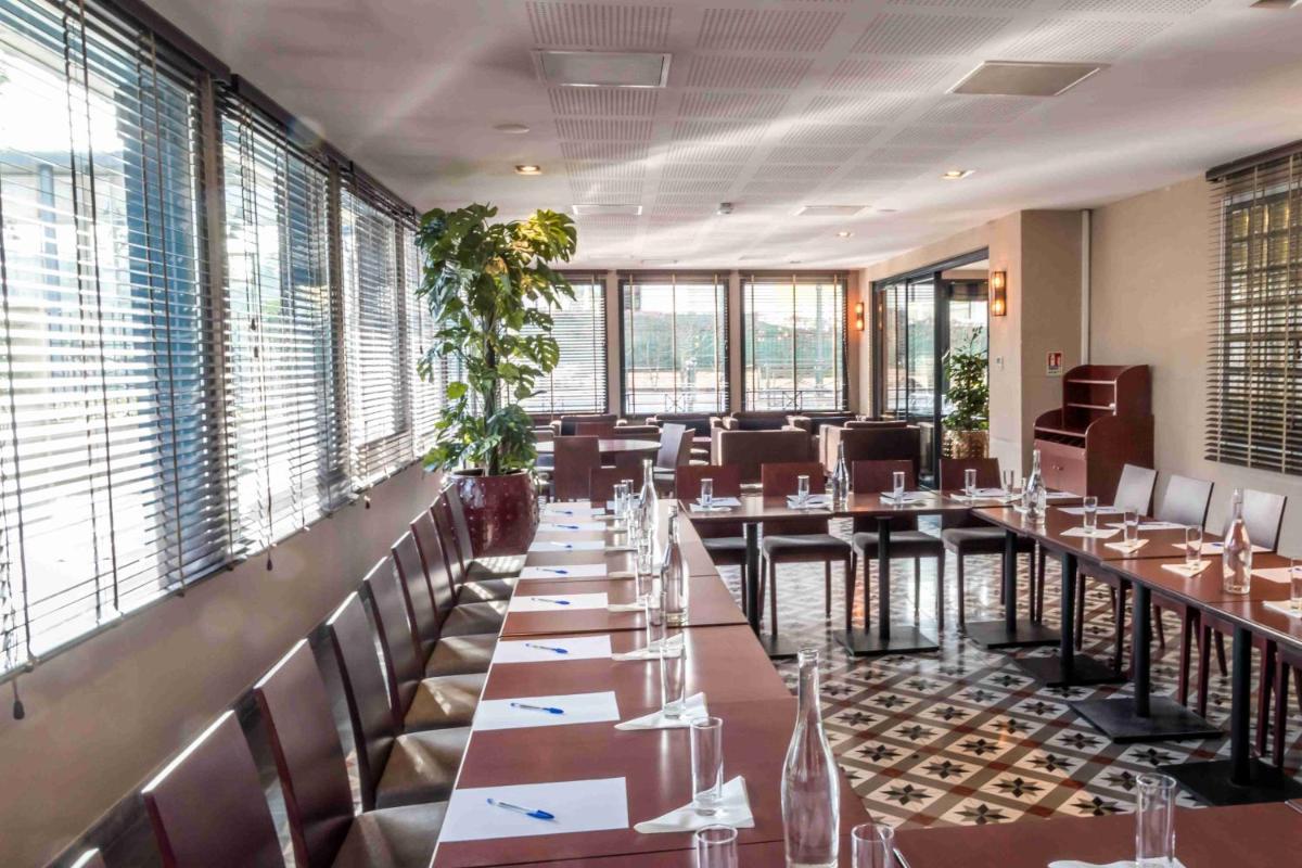 Plessis Parc Hôtel - Housity