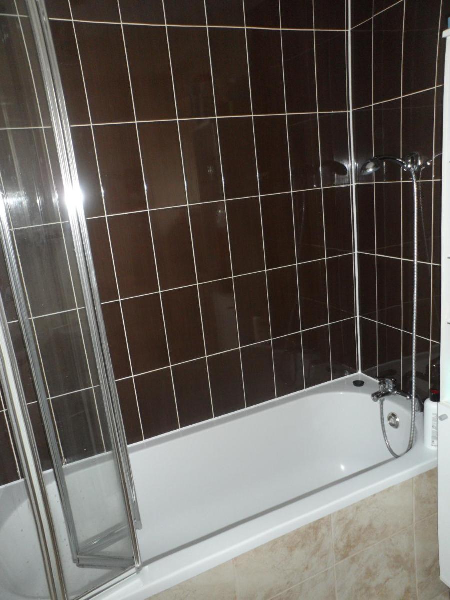 Homestay Oakridge Crescent - Housity