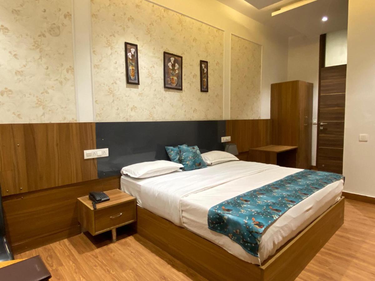 Era hotel - Housity