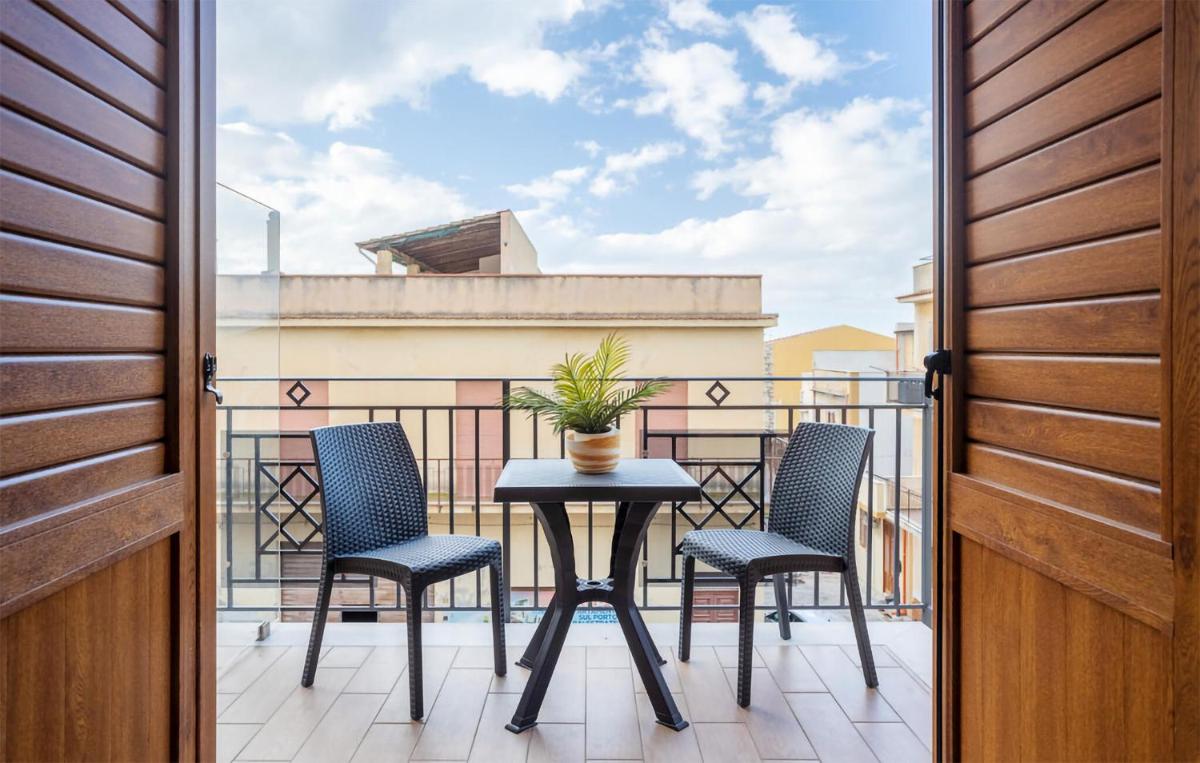 Beautiful Apartment In Balestrate - Housity