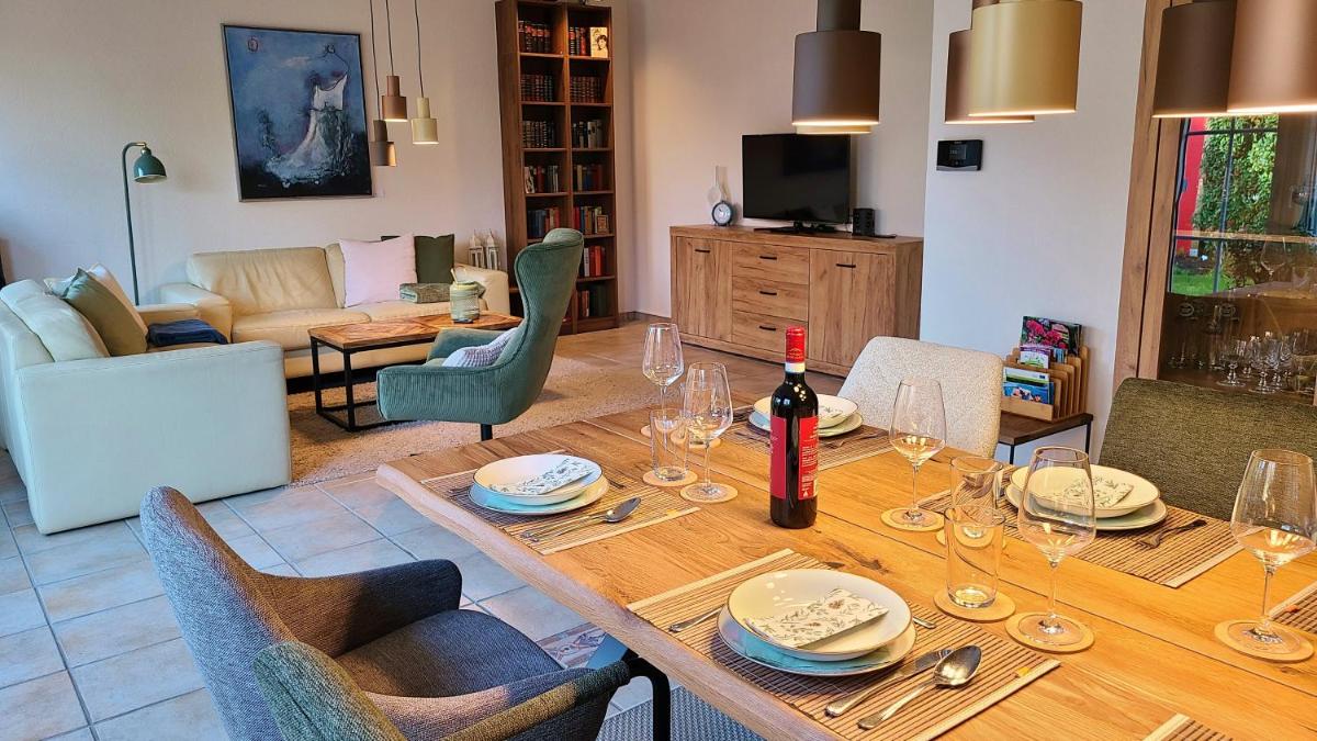 4 Sterne Ferienhaus Marlene mit großem Garten - Housity