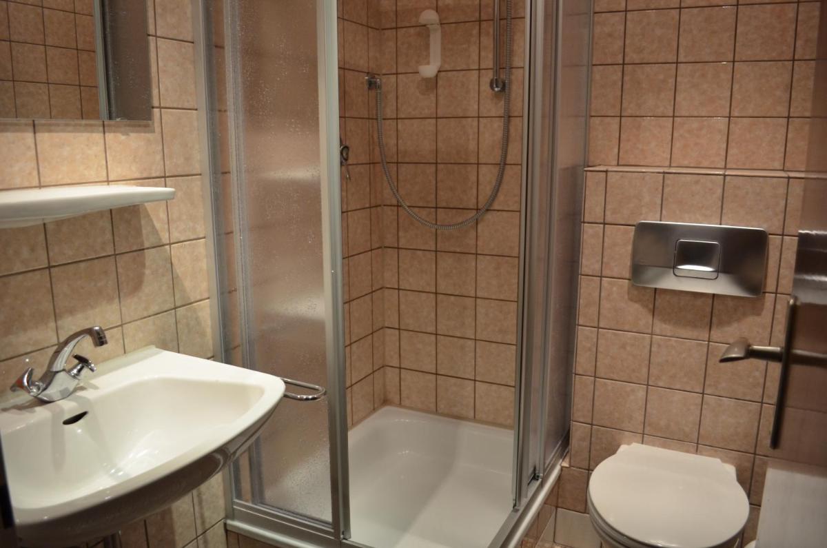 Alte Post - Hotel Am Rhein-Ufer Laufenburg - Housity