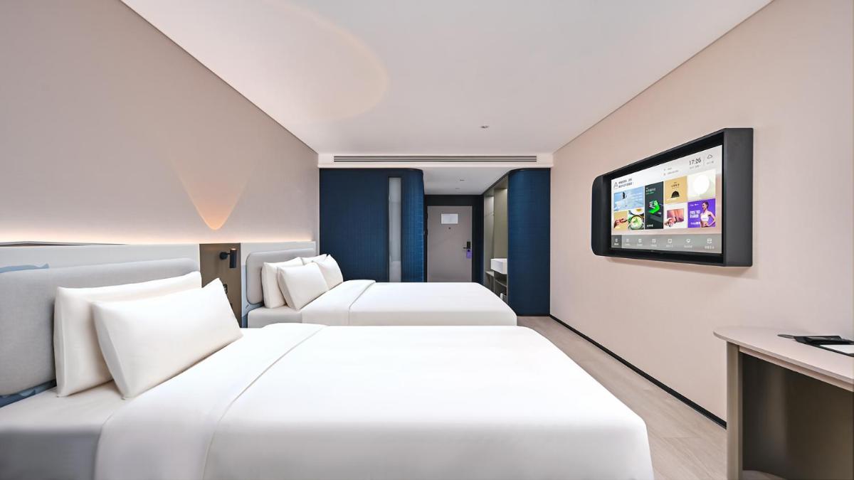 Atour Light Hotel Kunming Huanhu Road Dianchi Convention and Exhibition Center - Housity
