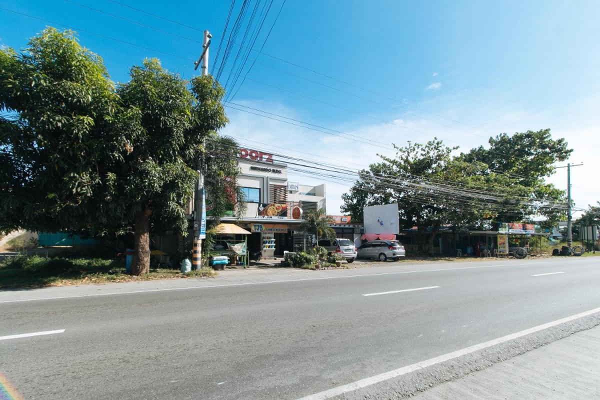 RedDoorz @ FDB Homes Nueva Ecija - Housity