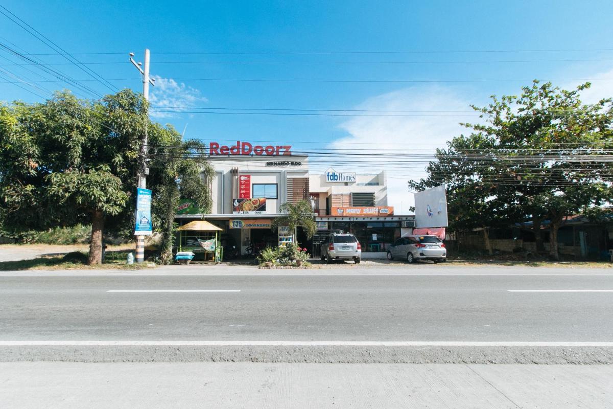 RedDoorz @ FDB Homes Nueva Ecija - Housity