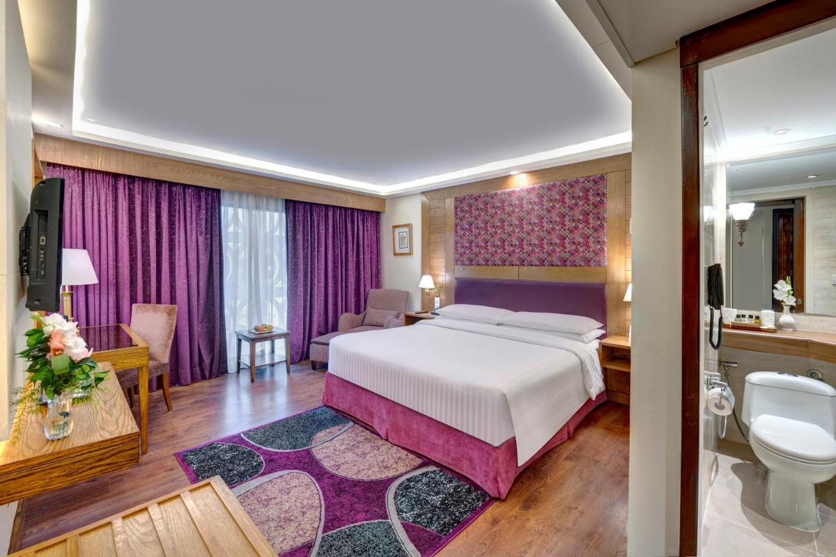 Pearl Continental Hotel, Rawalpindi - Housity