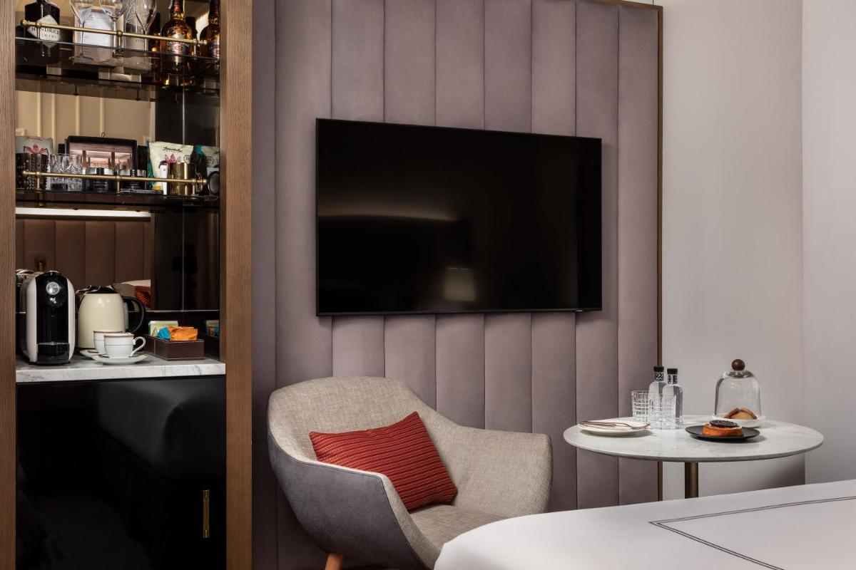 Utensilios para hacer té y café en Gran Hotel Inglés - The Leading Hotels of the World