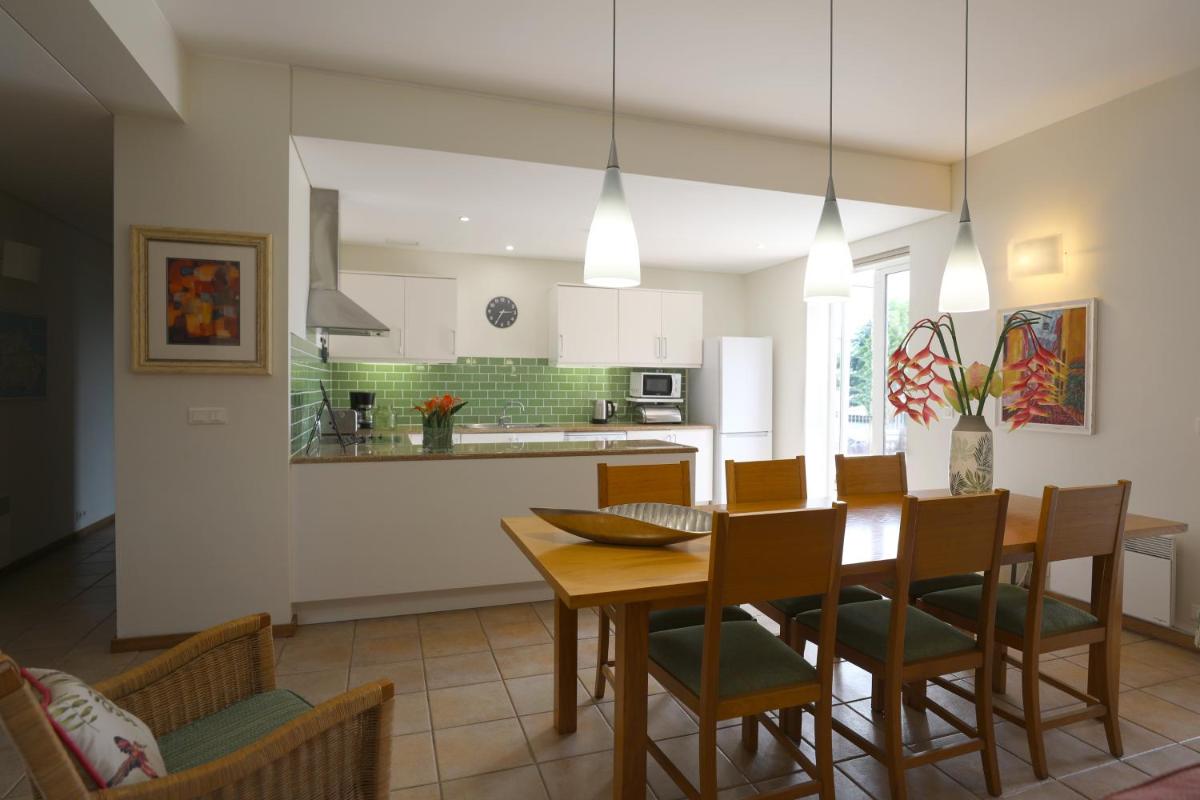 A cozinha ou kitchenette de Village Cabo Girao