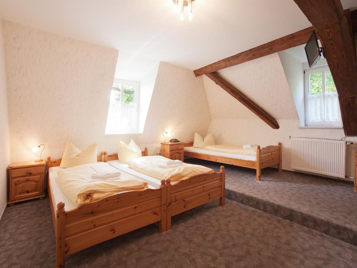 Hotel Zum Herrenhaus - Housity