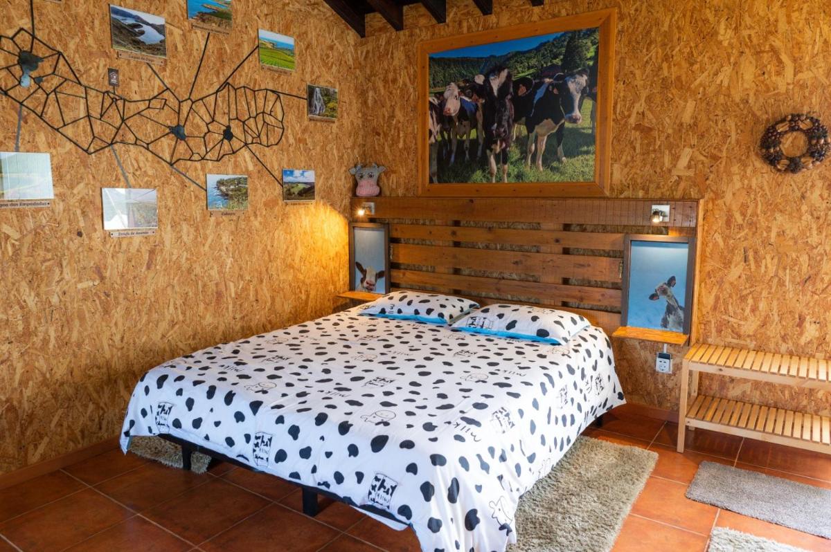 Azores Cow House - Housity