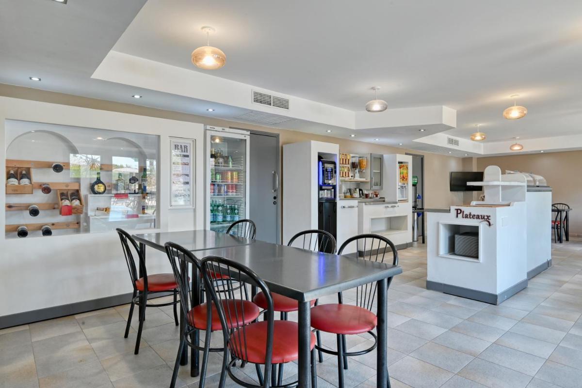 Villa Martégale Hôtel Restaurant - Housity