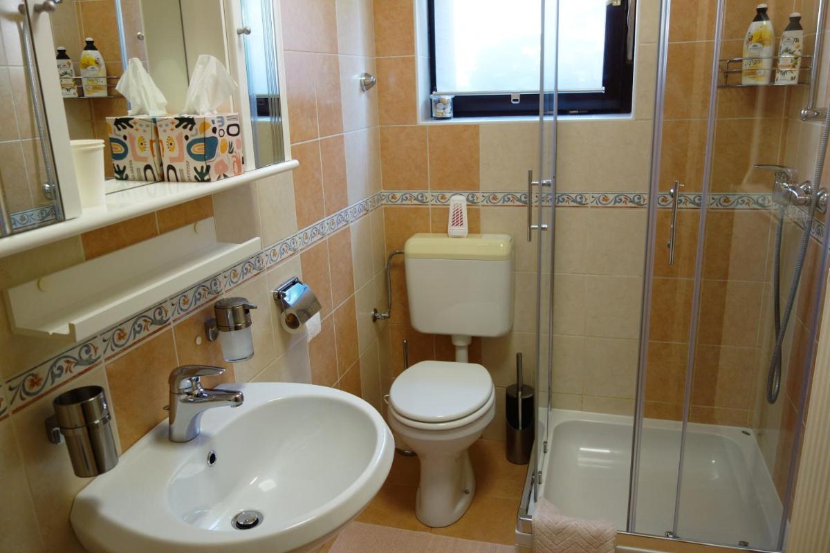 Sobe Vera - Housity