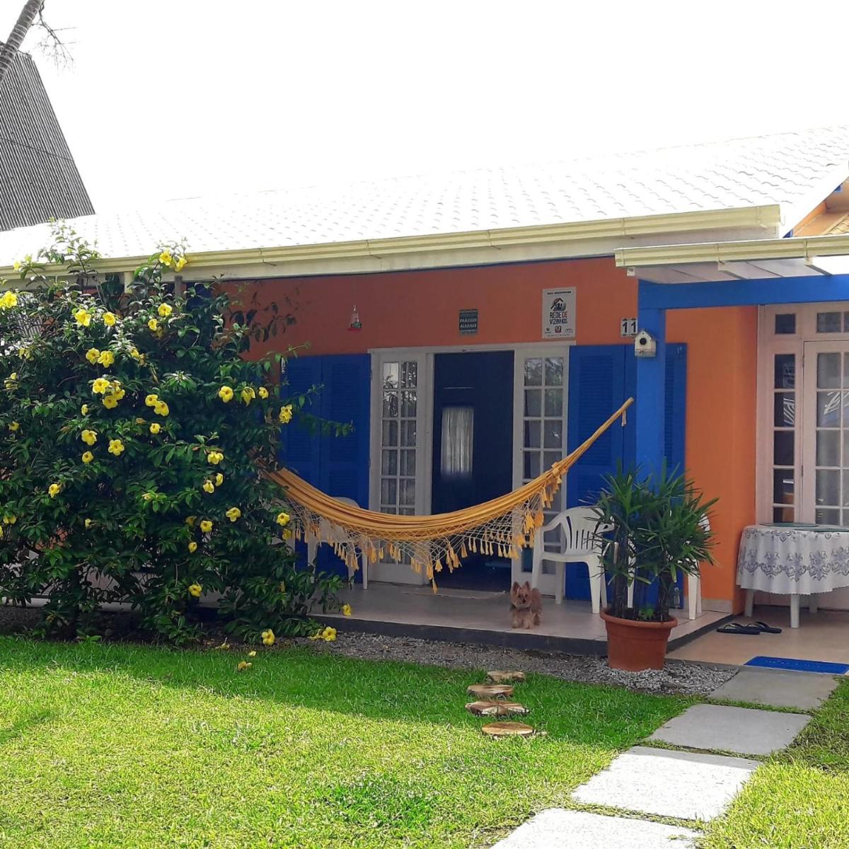 Casa Praia da Pinheira a 50m praia - Housity