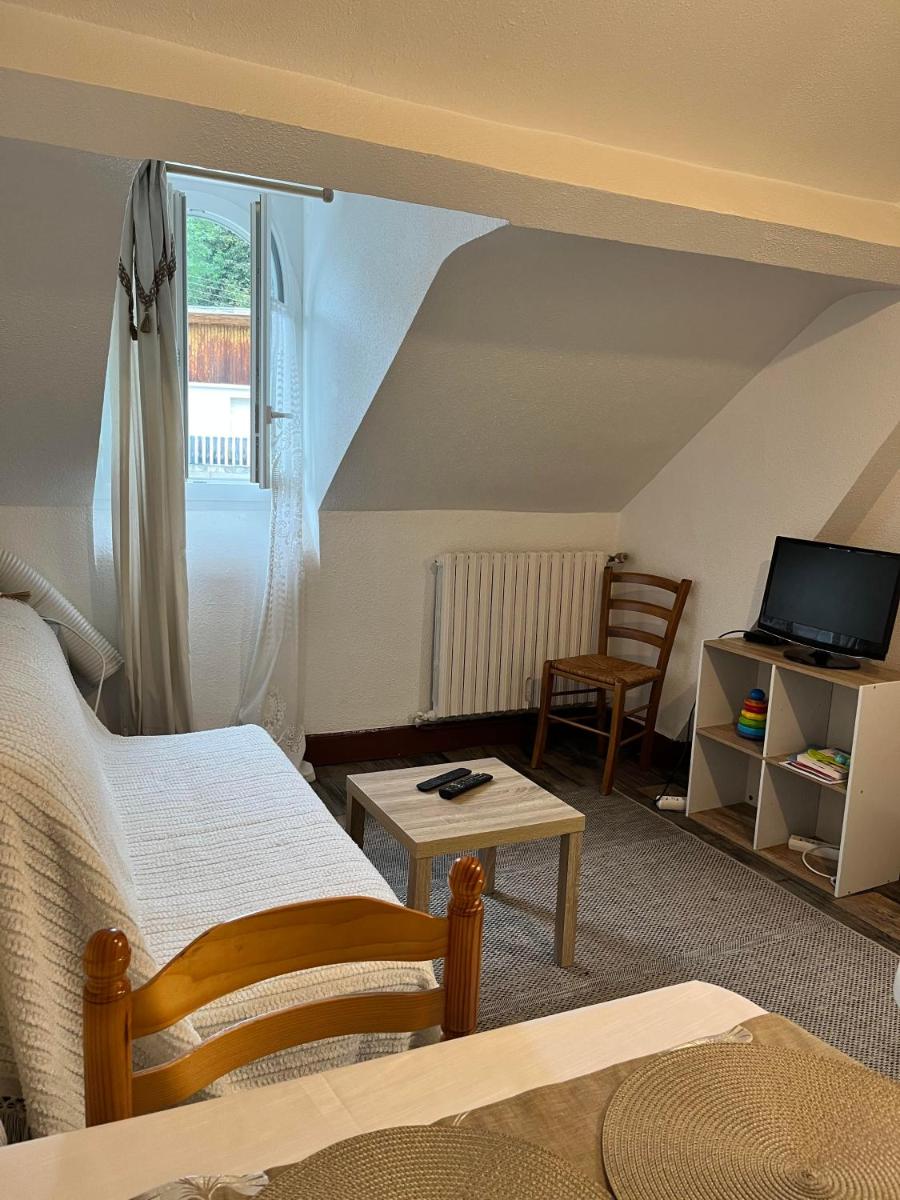 Villa Julia - Housity