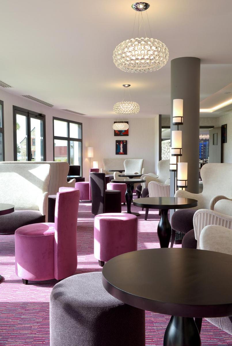 Coin salon dans l'établissement Thalasso Concarneau Spa Marin Resort