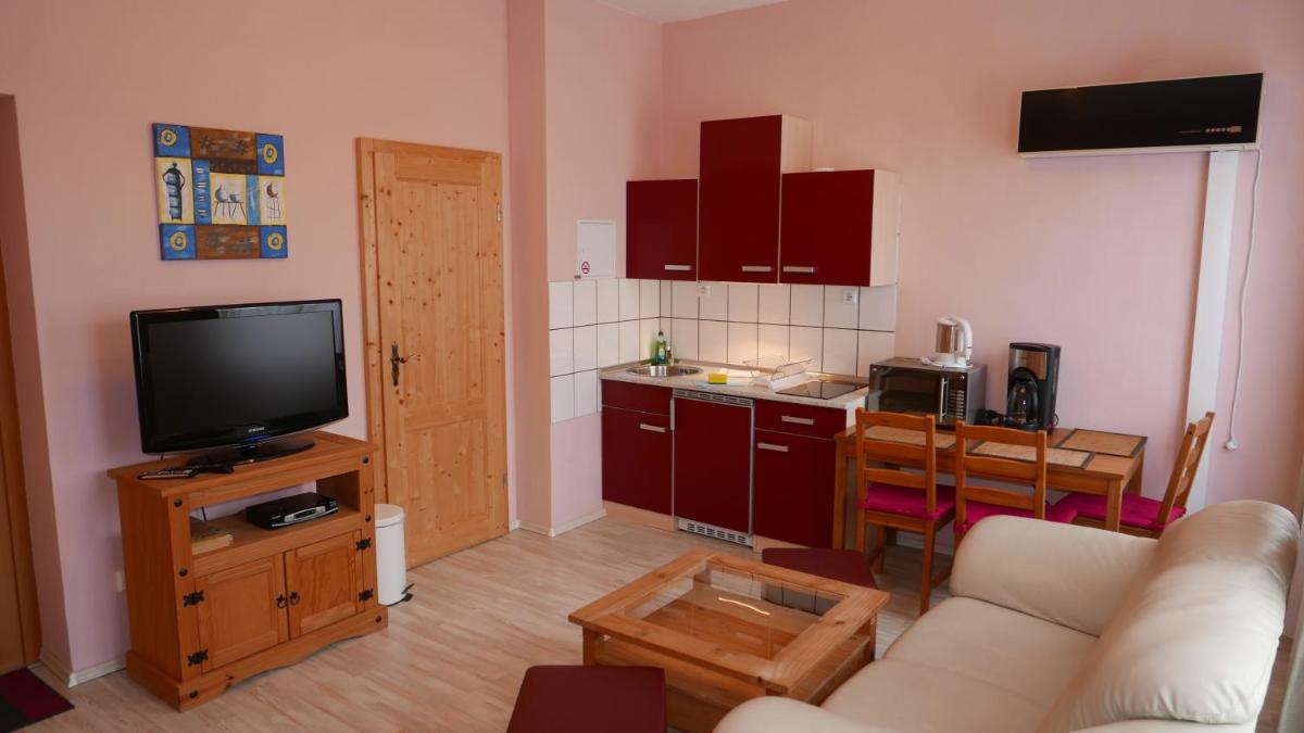 Reusa Apartments - Housity