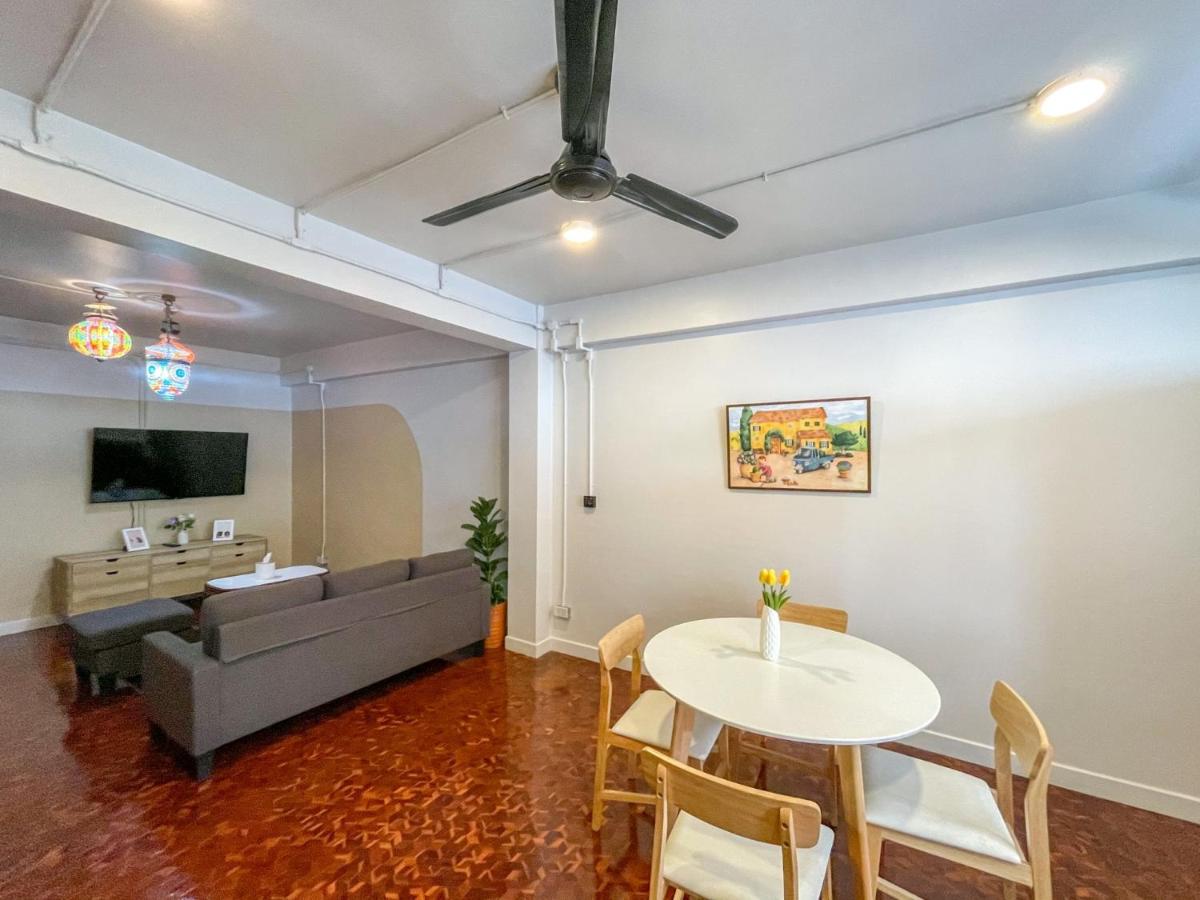 Summer house - Housity