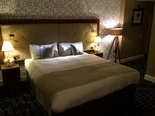 The Crown Wetherspoon - Housity
