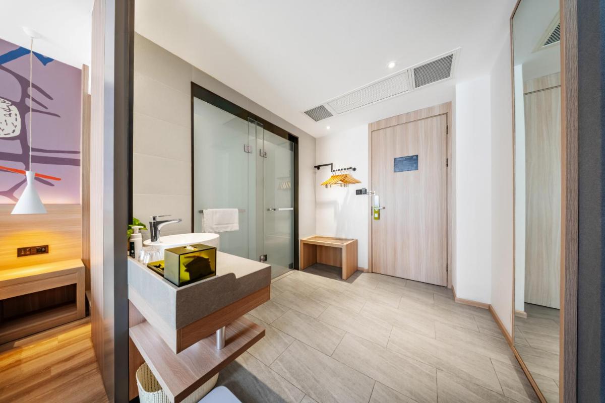 Atour X Hotel Chengdu Xipu Southwest Jiaotong University - Housity