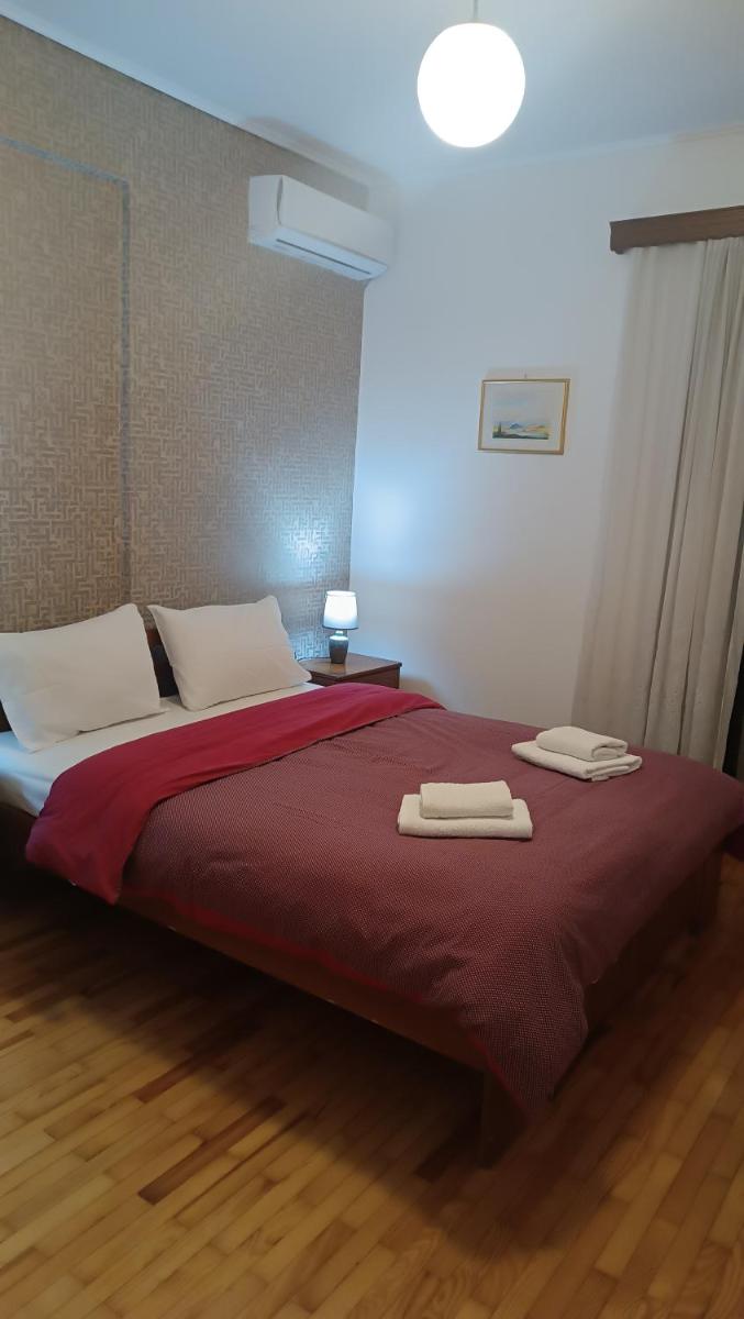 Spiri's House-Deluxe Apartment in Kalabaka-Meteora - Housity