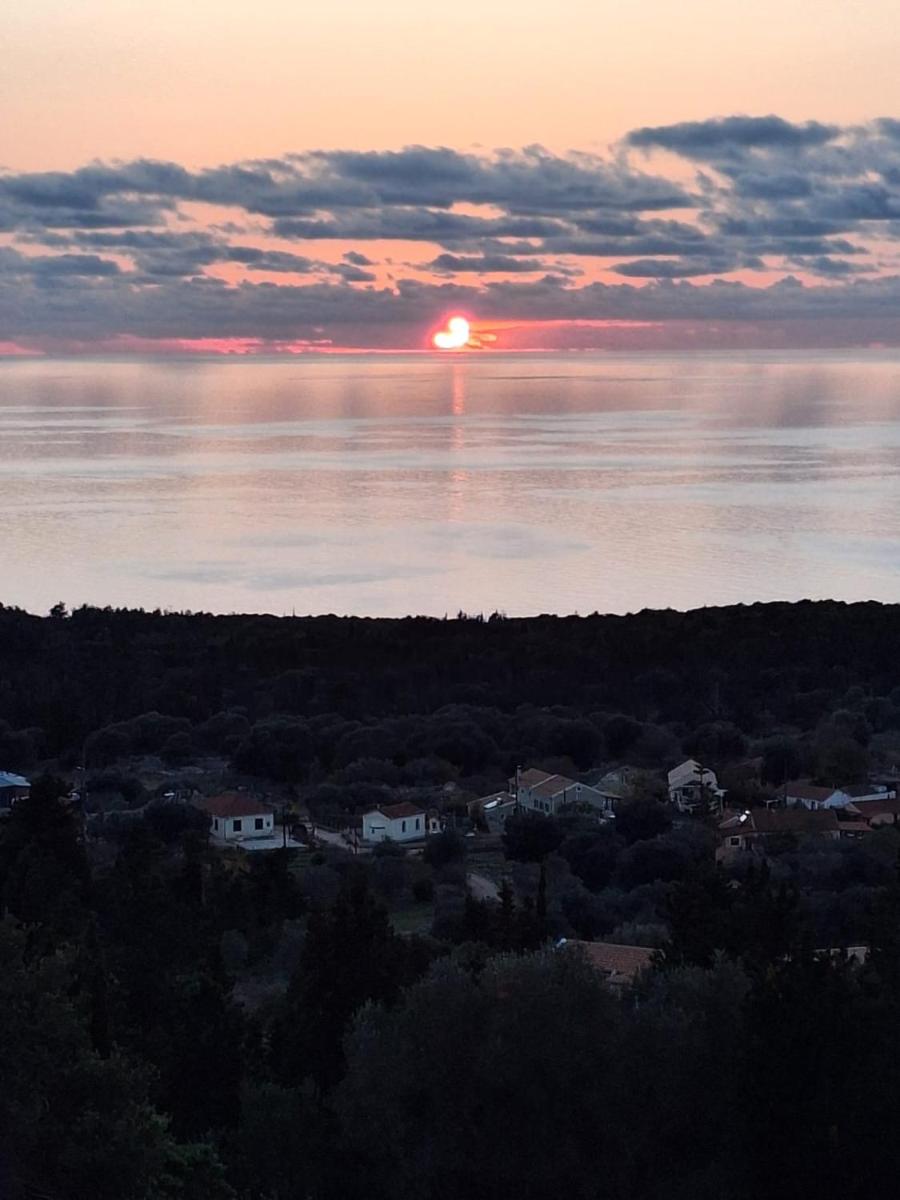Belle View Hotel - Sea View & Sunset - Housity