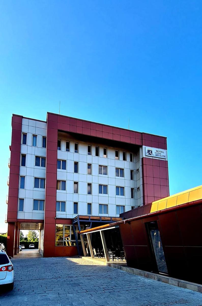 Hotel Grandis Apulum - Housity
