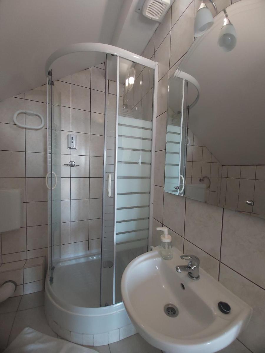 Izletište Opatovac - Housity