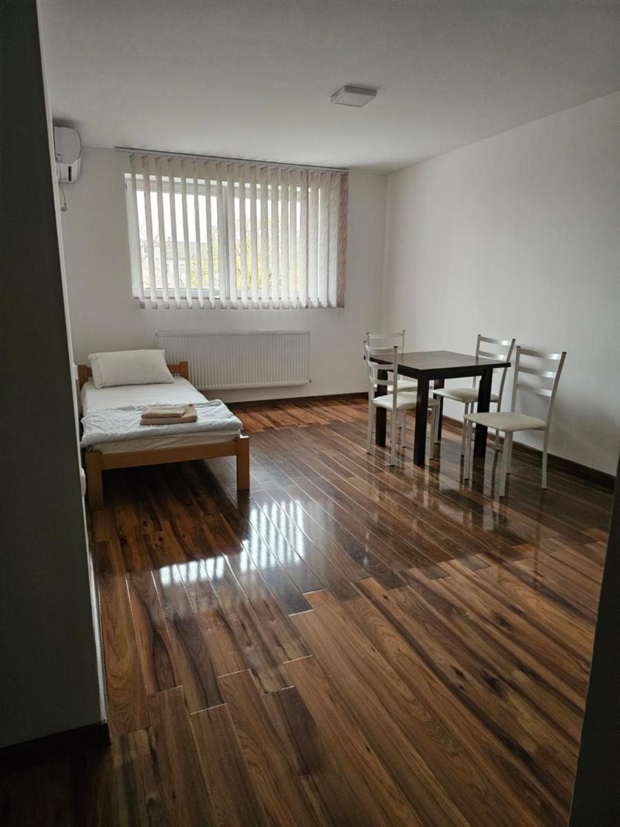 DND-X - Housity