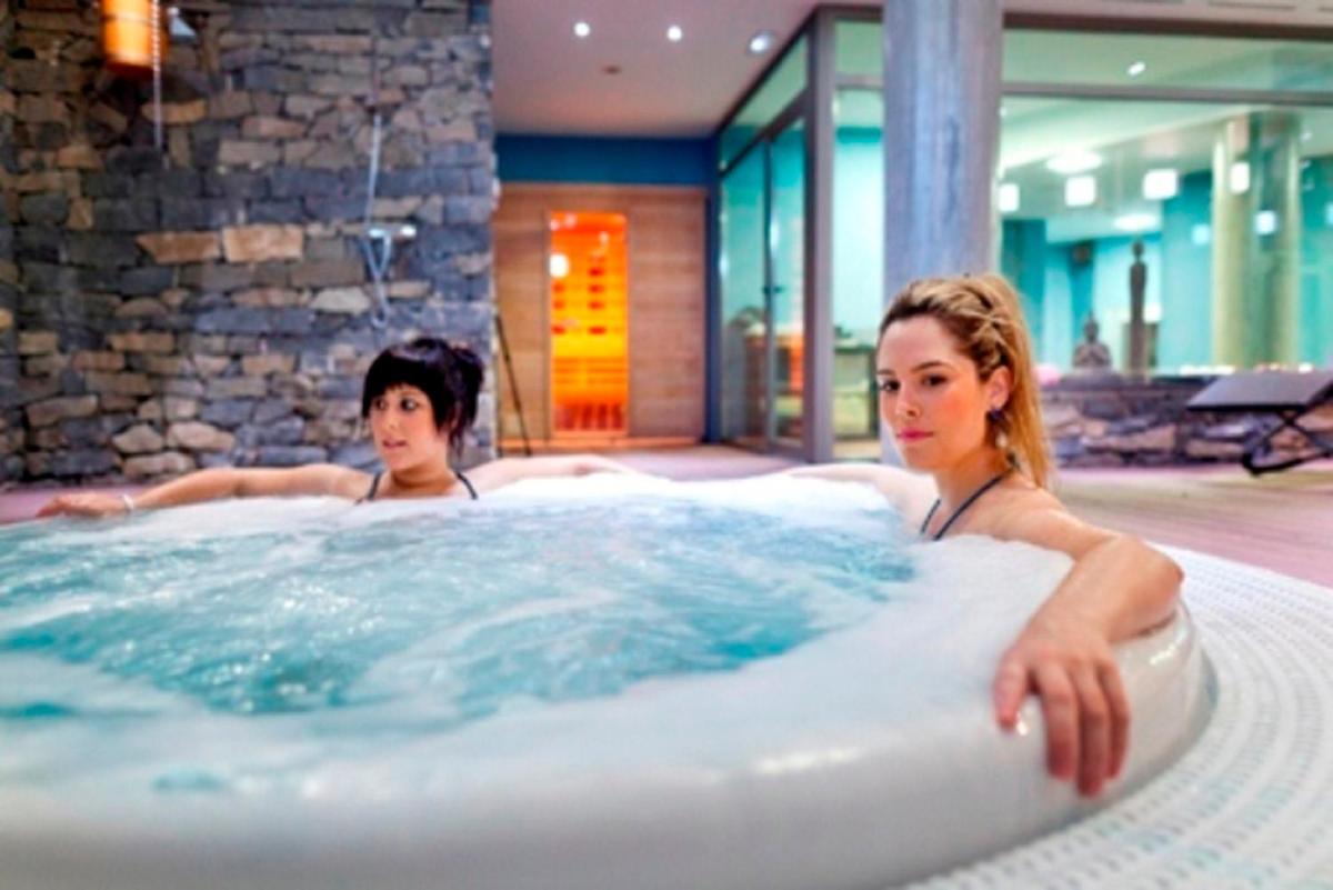 Clientes alojados en Hotel MasMonzon