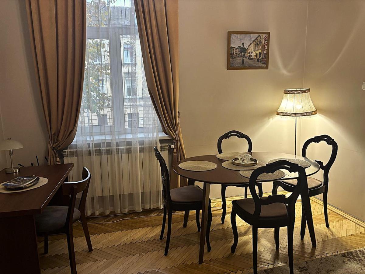 Glorious Apartment Near The Old City - Housity