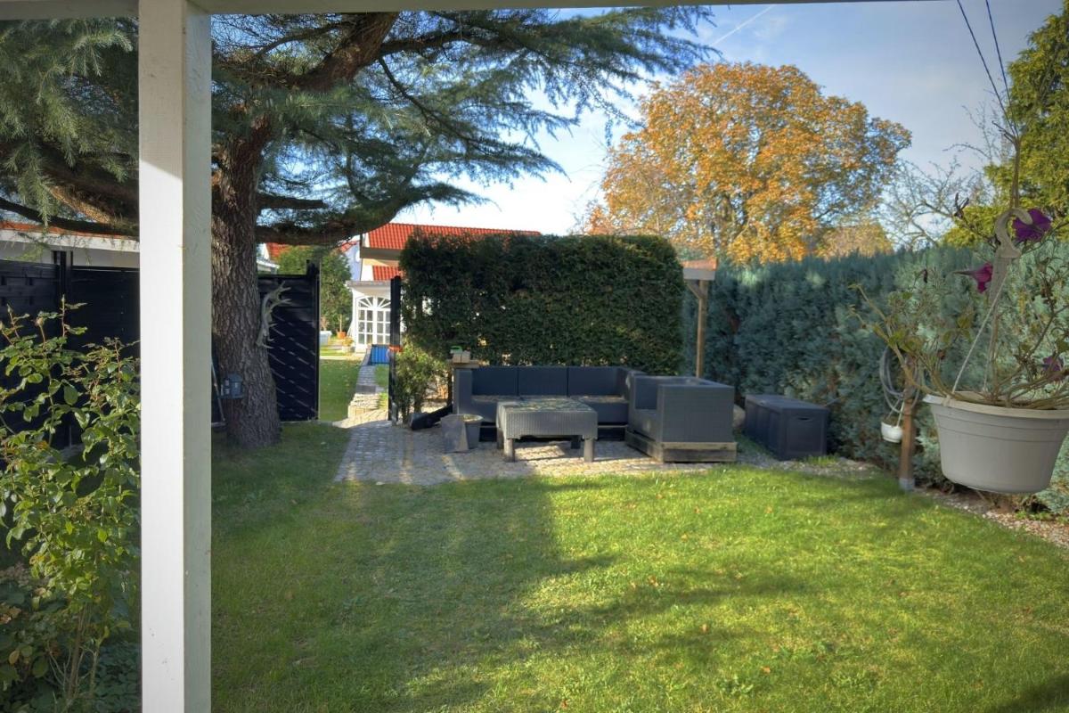 Bei den Beckers - Housity