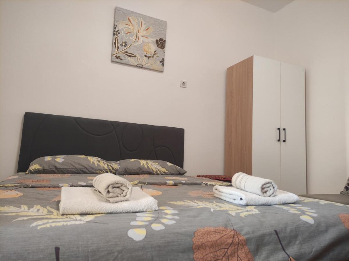 Studio apartman Jakšić - Housity