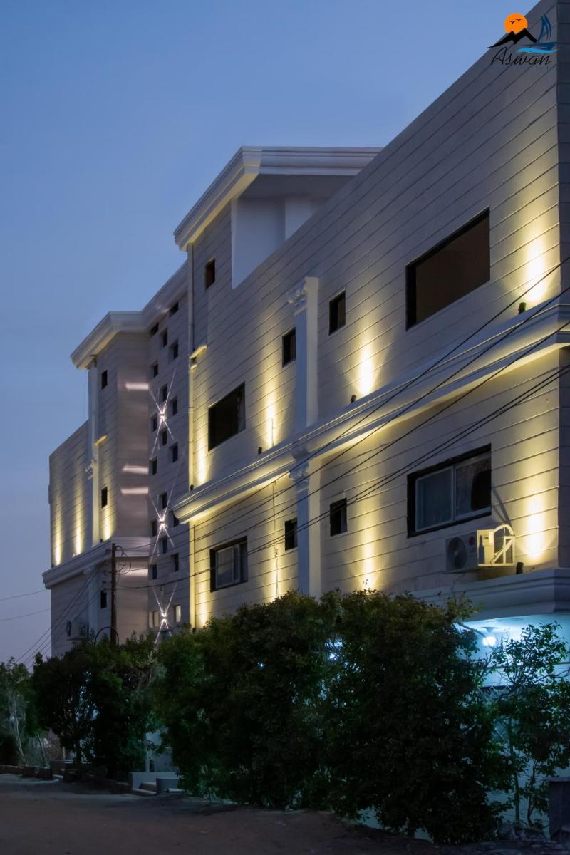 ASWAN NILE PALACE (swimming pool-rooftop-Nile view) - Housity