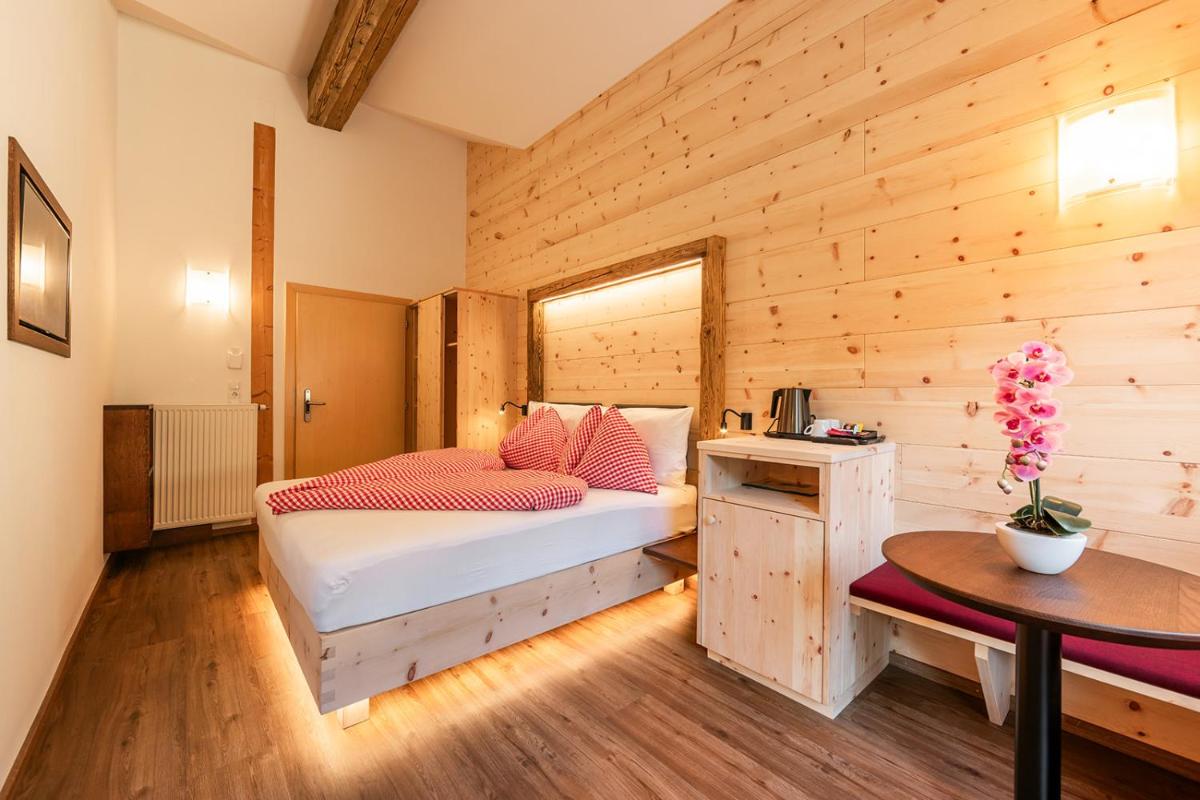 Hotel Appartement Haus Gitschberg - Housity