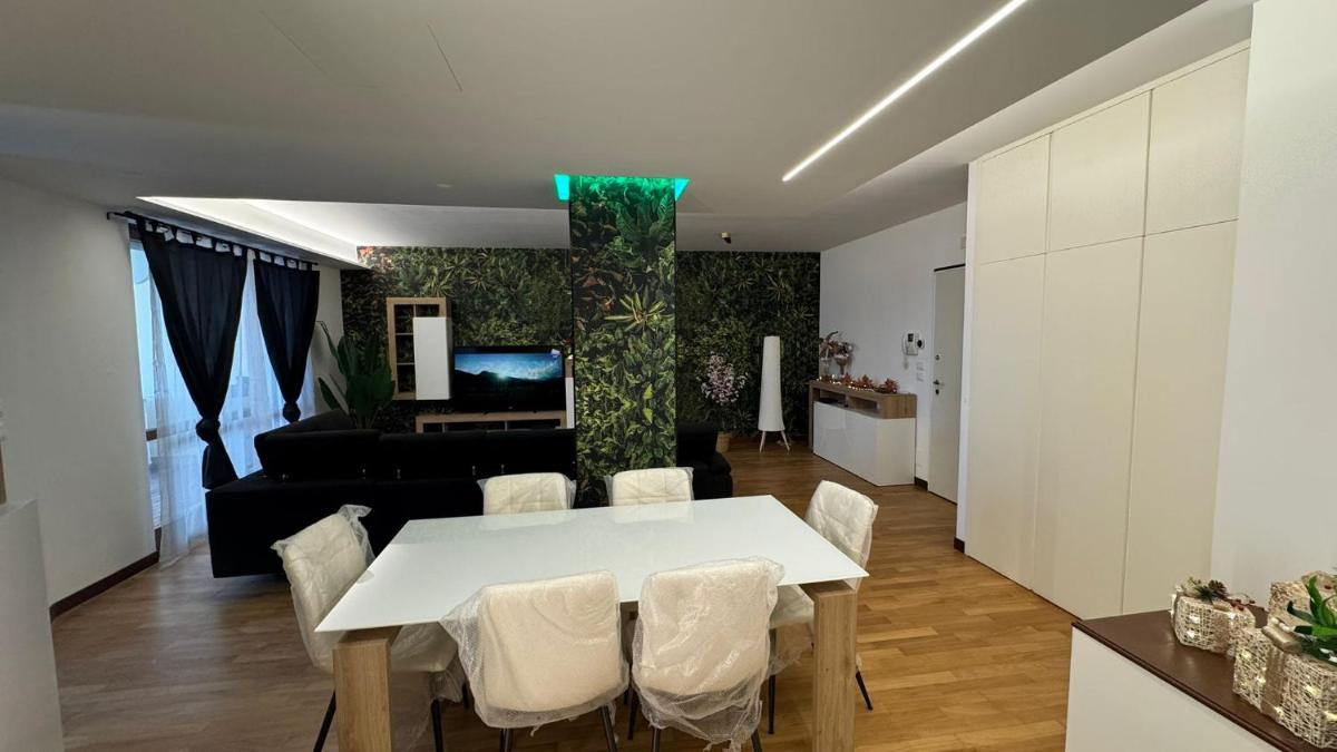 085 luxury apartment - Housity