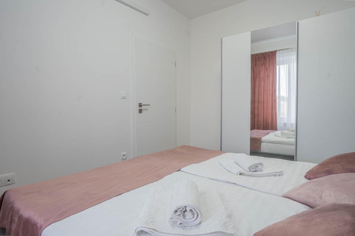 KARINA APARTMAN - Housity